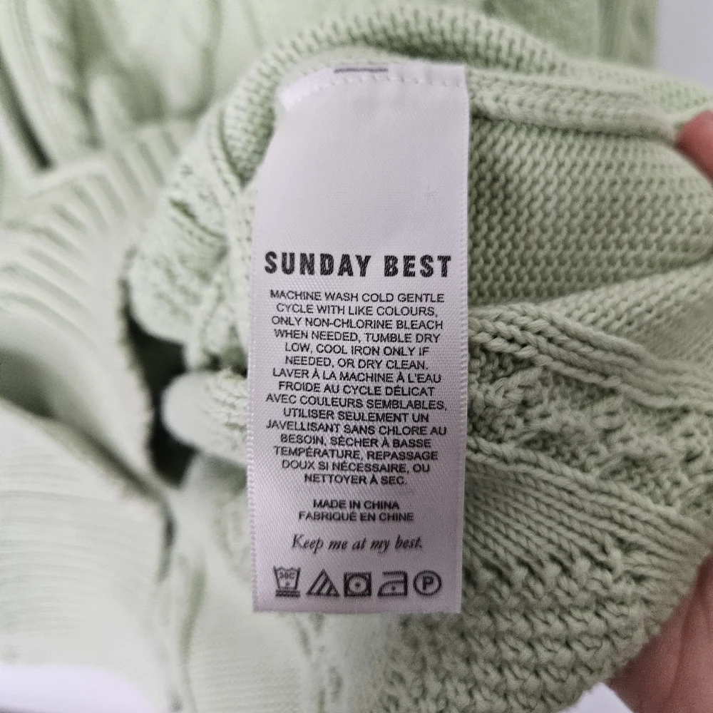 Aritzia Sunday Best Lamora Cardigan Sz 2XS Cable Knit Sweater Green Oversize - Picture 10 of 11